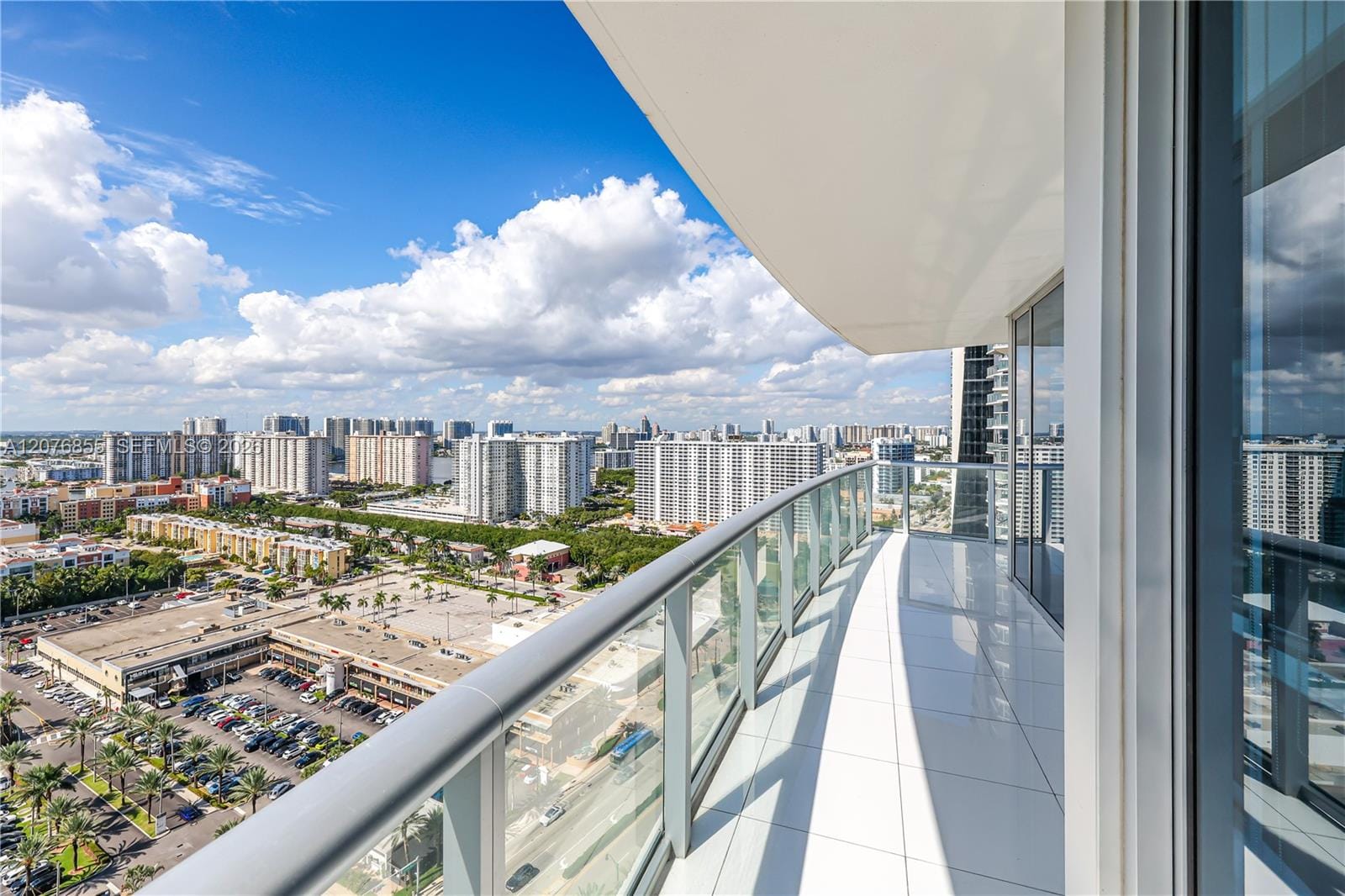 17001 Collins Avenue 2508, Sunny Isles Beach, FL 33160 photo 14