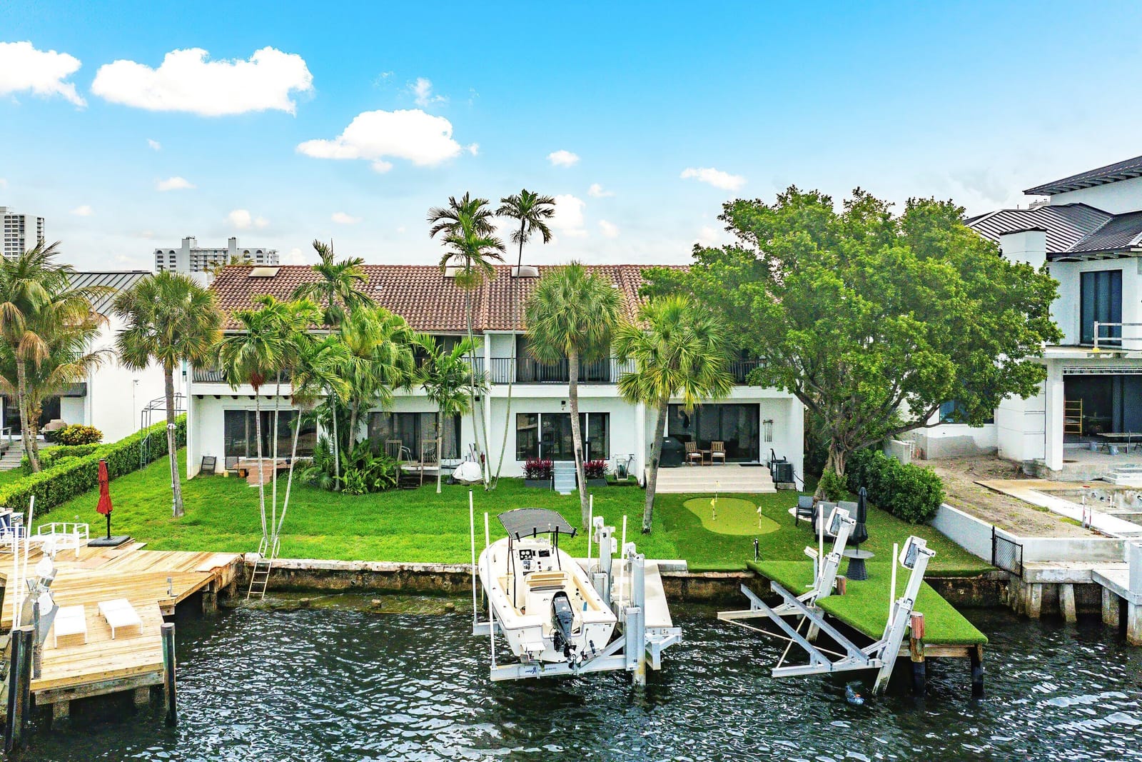 605 NE 19th Avenue, Deerfield Beach, FL 33441 photo 1