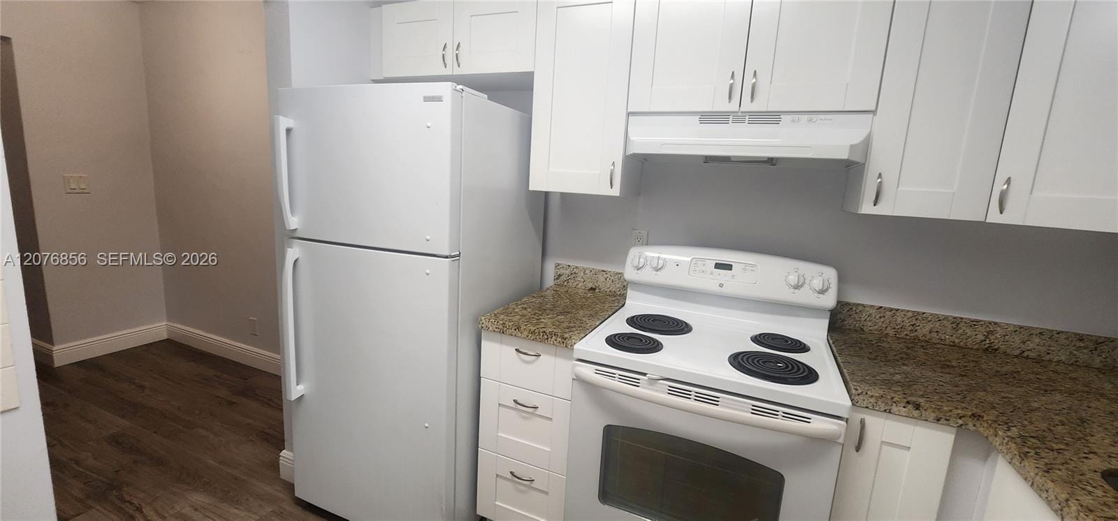 1555 N 12th Court 8B, Hollywood, FL 33019 photo 12