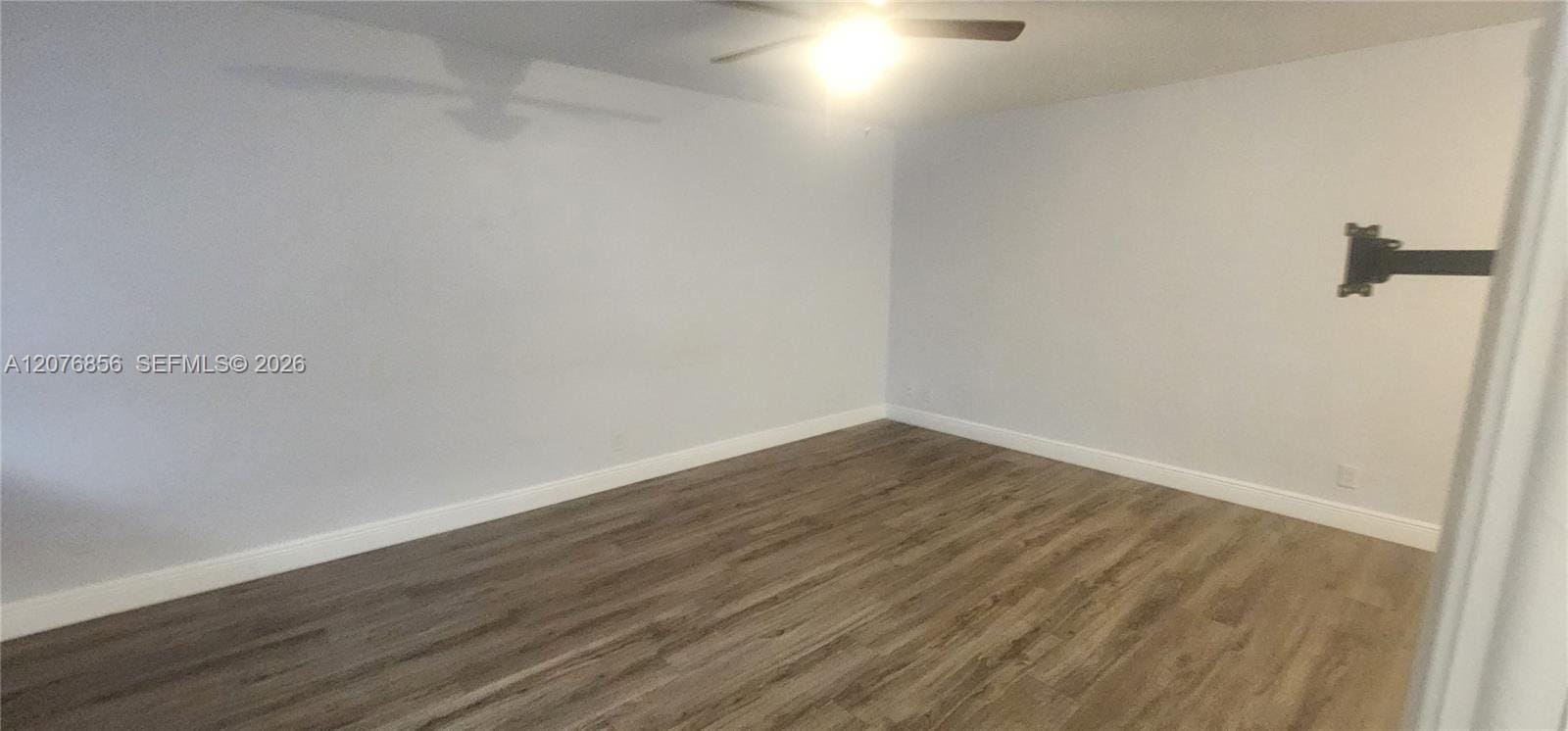 1555 N 12th Court 8B, Hollywood, FL 33019 photo 4