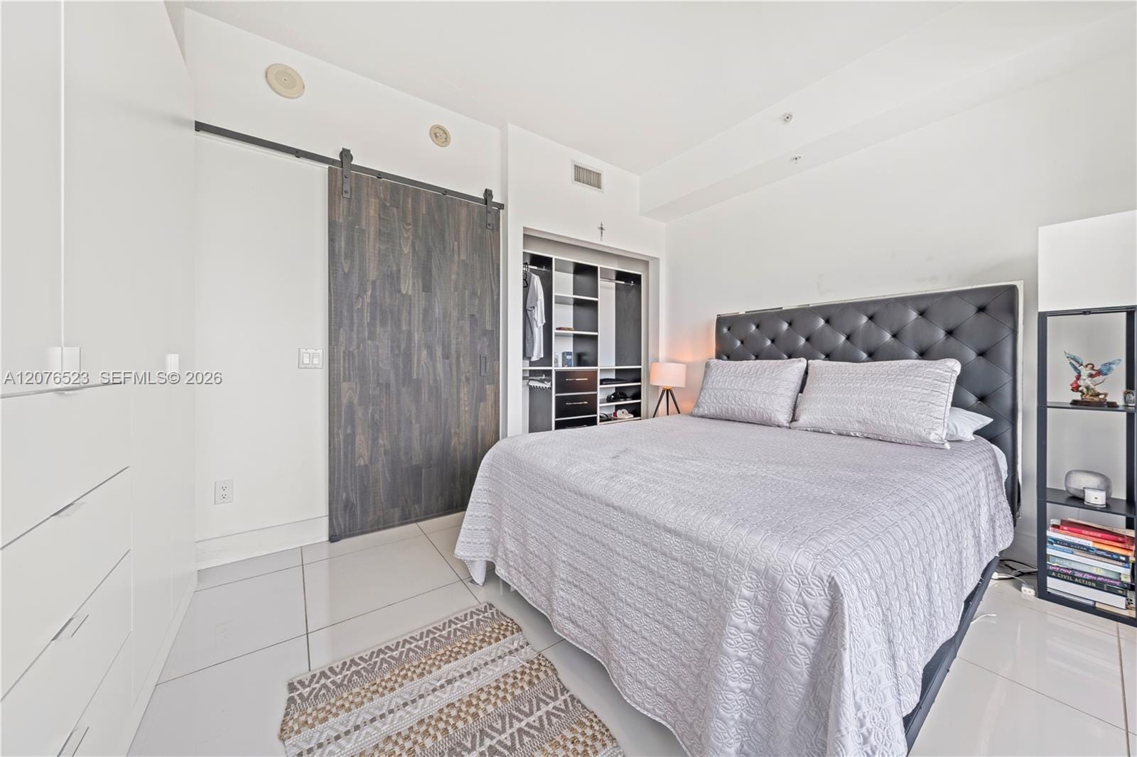 60 SW 13th Street 2403, Miami, FL 33130 photo 13