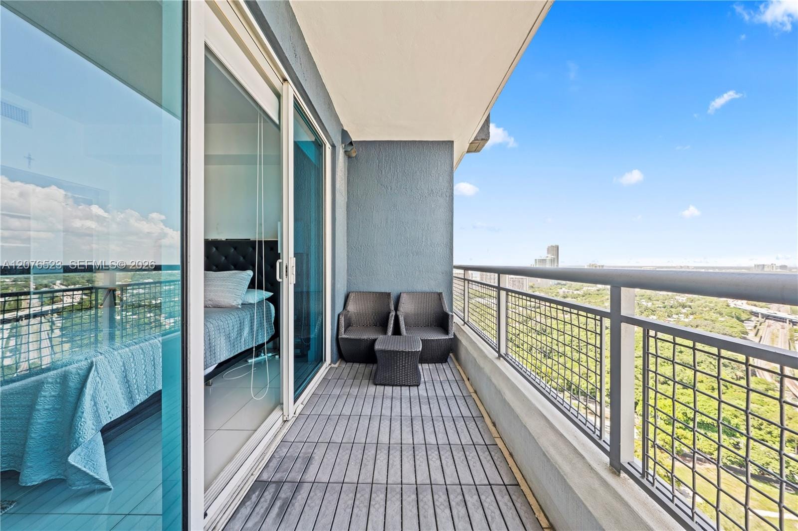 60 SW 13th Street 2403, Miami, FL 33130 photo 17