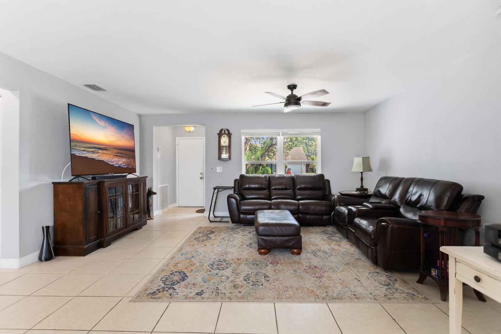 8621 NW 3RD Street, Pembroke Pines, FL 33024 photo 13