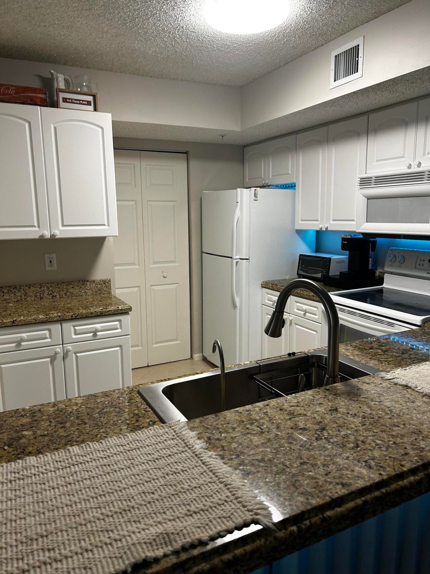 284 VILLAGE Boulevard 9207, Tequesta, FL 33469 photo 17
