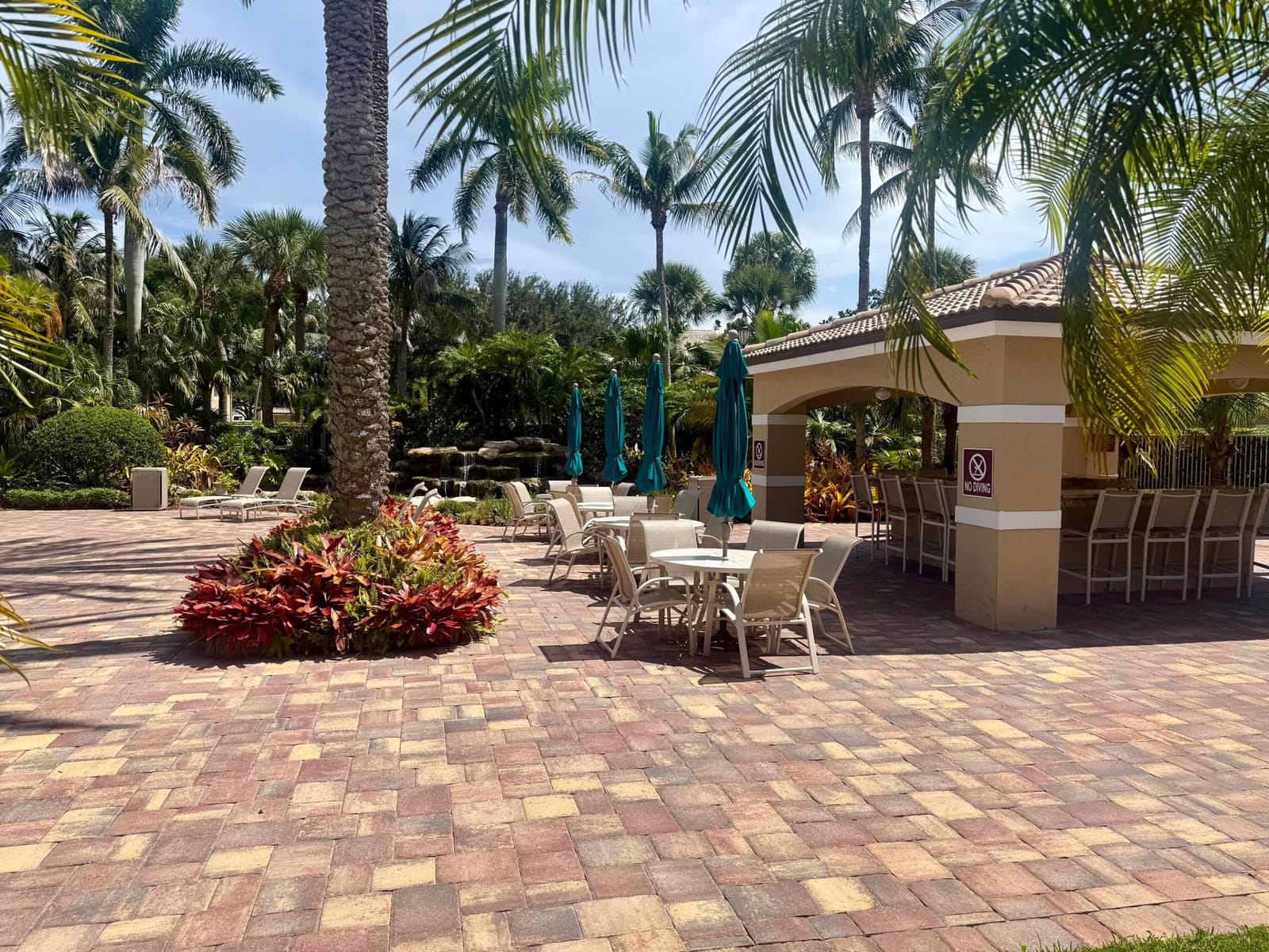 284 VILLAGE Boulevard 9207 — photo 10