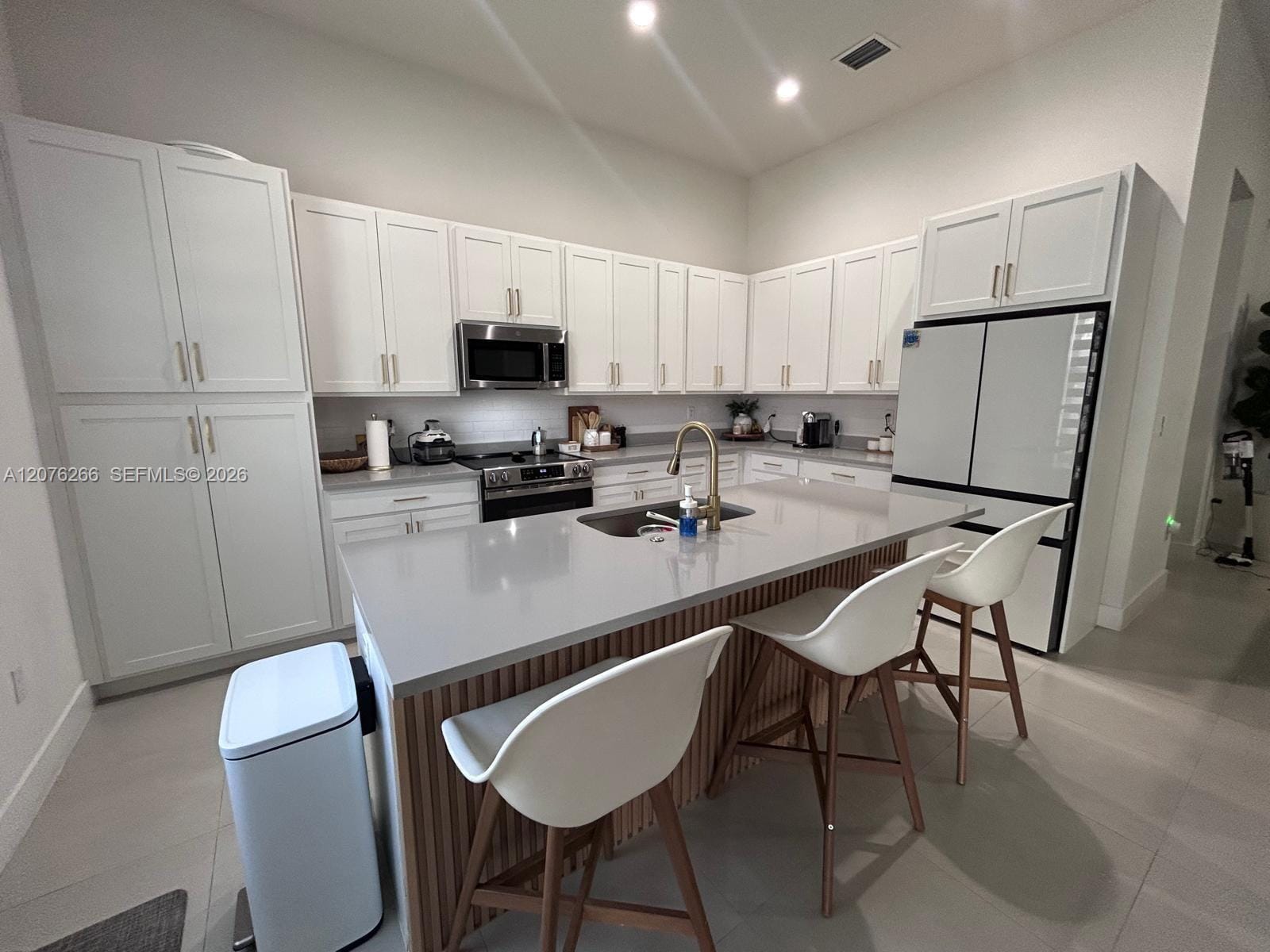 14435 SW 13th Terrace, Miami, FL 33184 photo 3