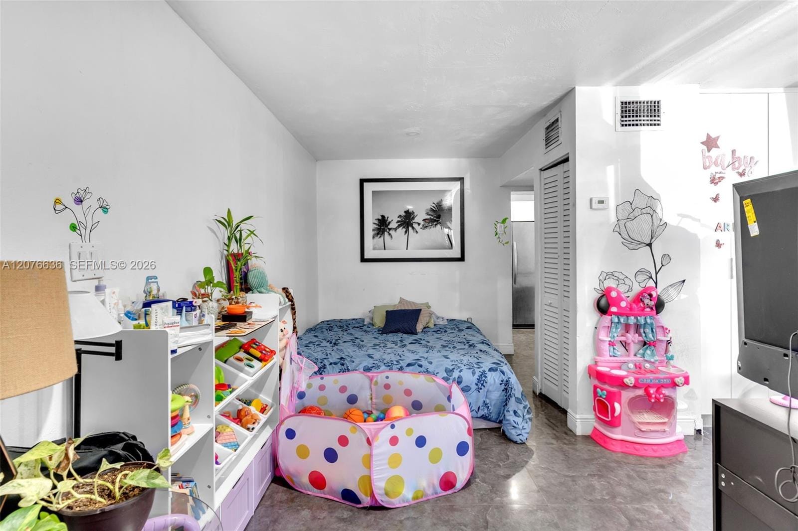 4510 SW 33rd Drive — photo 5