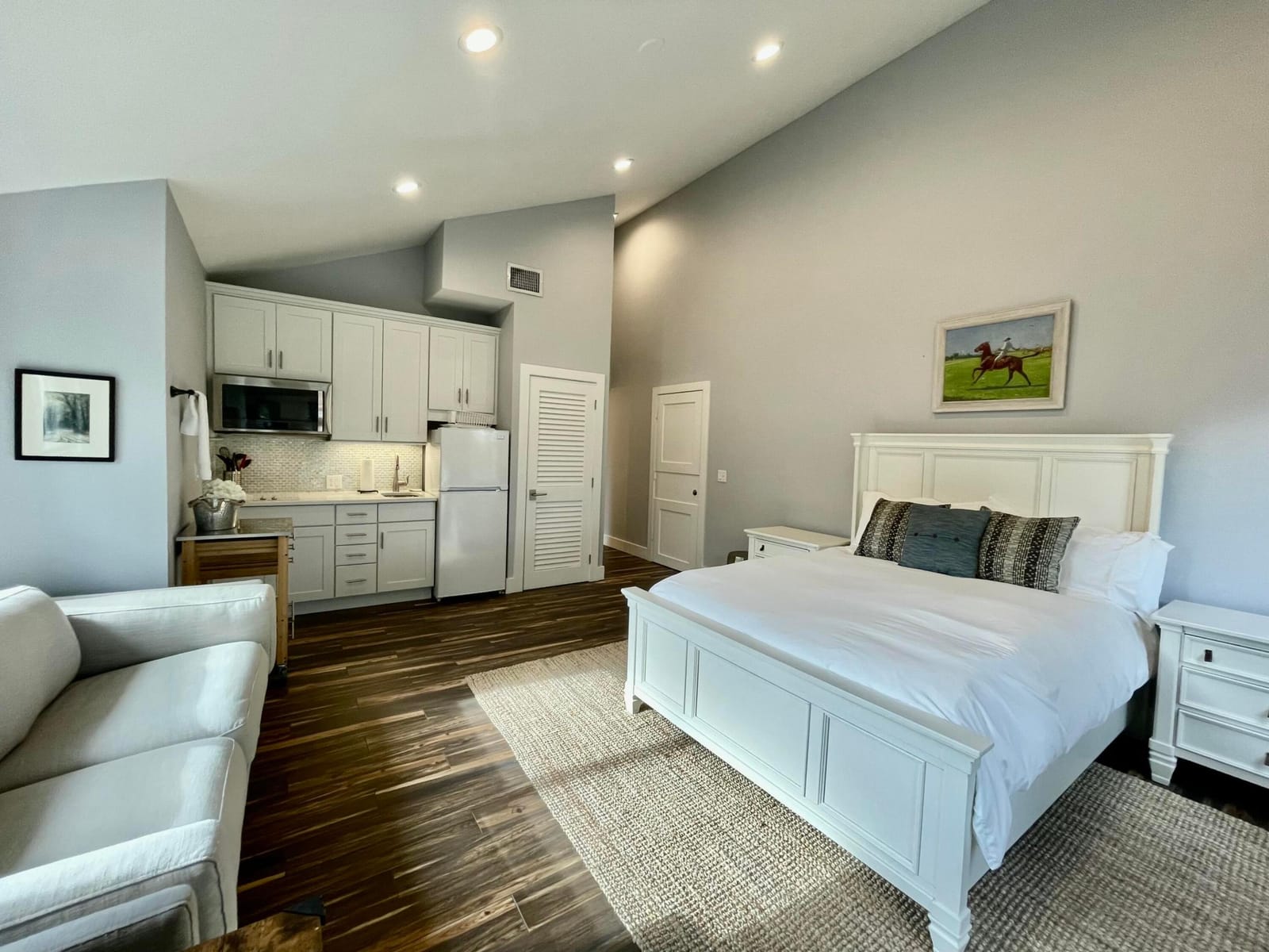 11863 Wimbledon Circle 547 — photo 4