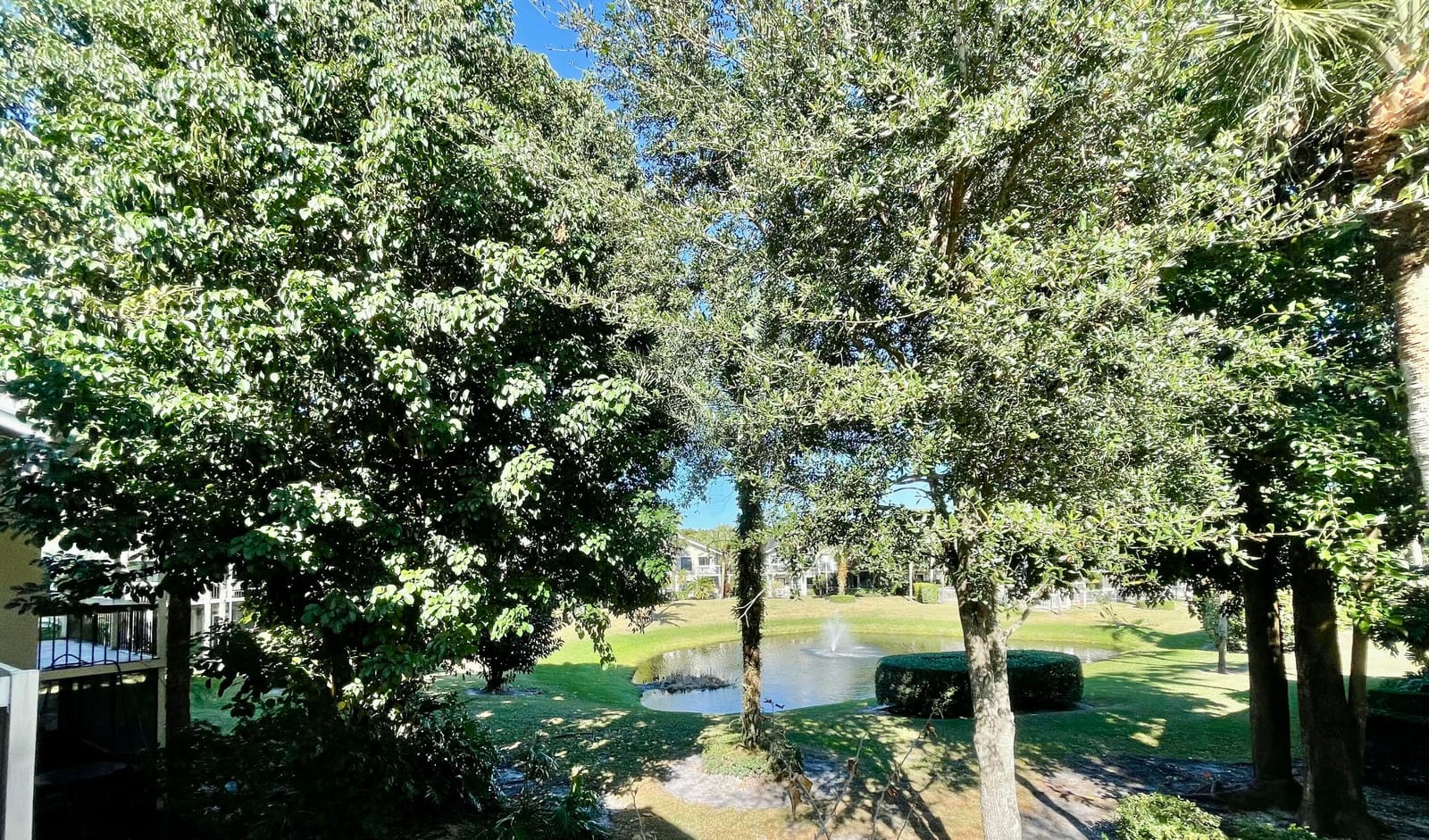 11863 Wimbledon Circle 547 — photo 10