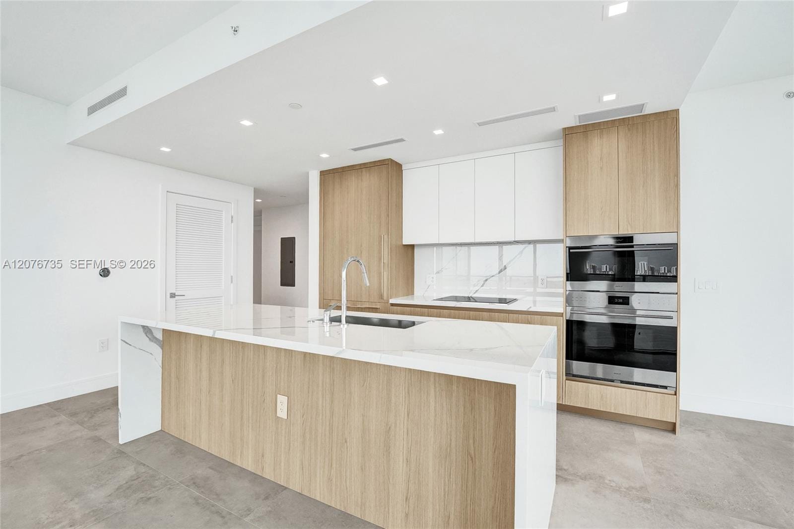 2411 Laguna Circle 2511 — photo 7