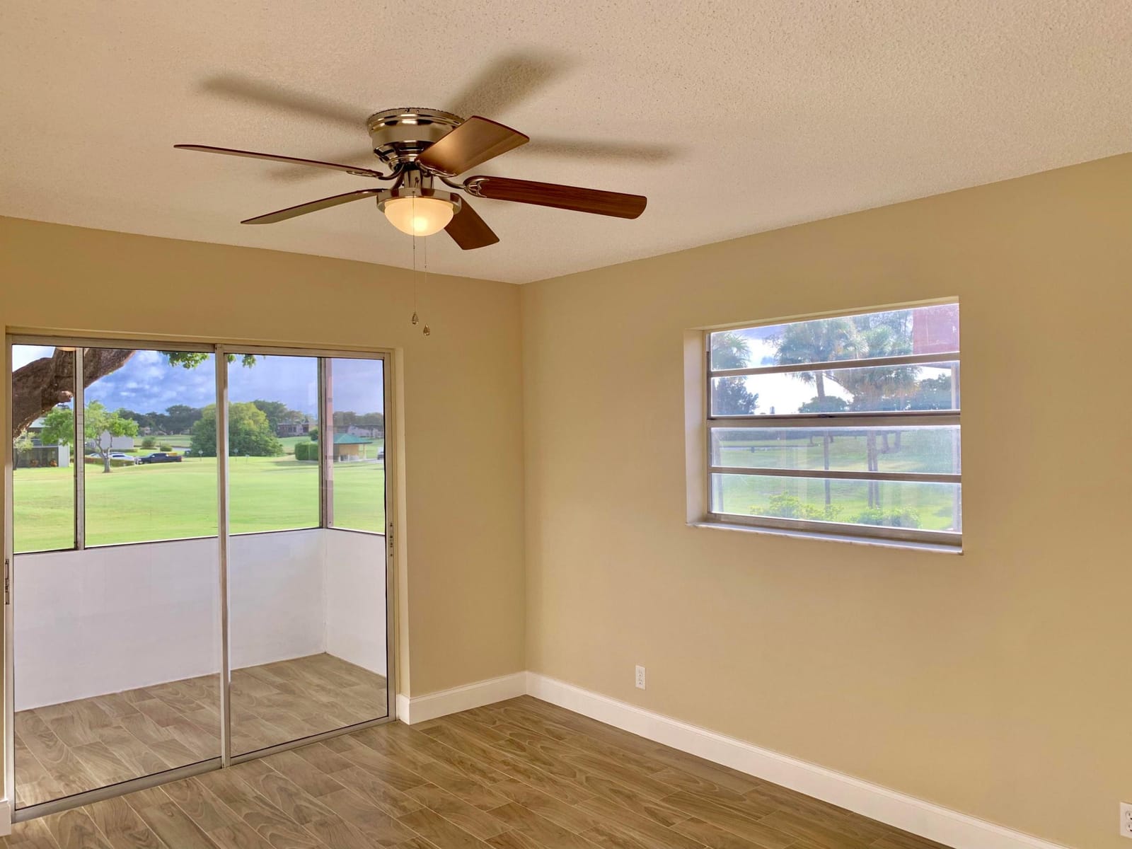 89 Normandy B, Delray Beach, FL 33484 photo 14