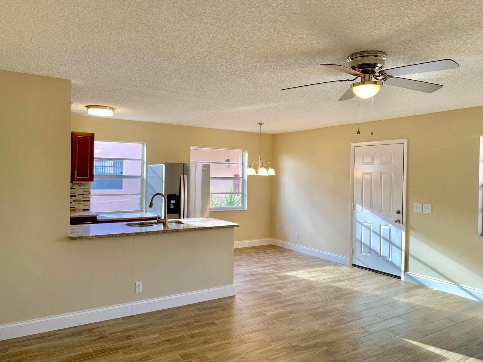 89 Normandy B, Delray Beach, FL 33484 photo 25