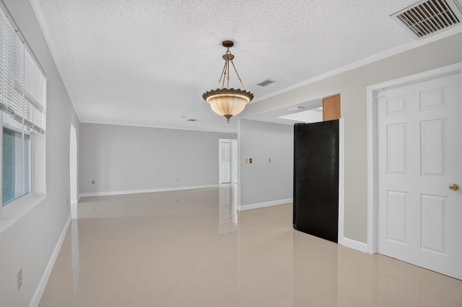 702 PLACE TAVANT — photo 12