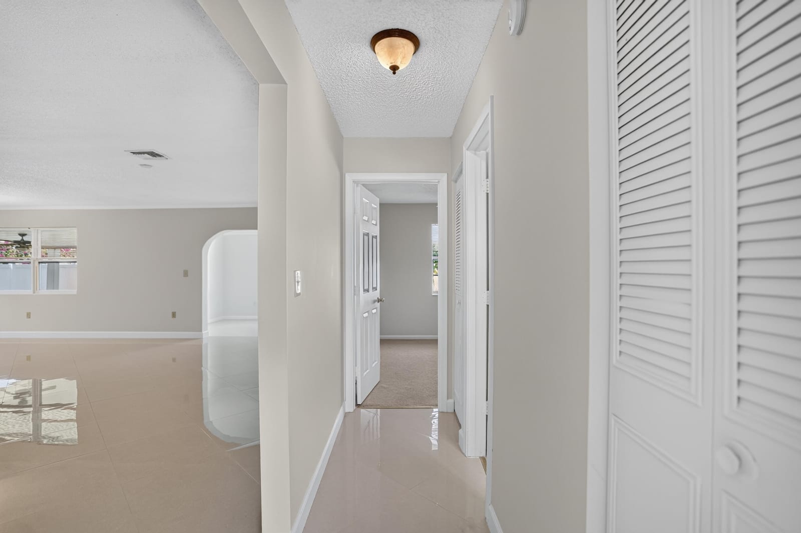 702 PLACE TAVANT — photo 6