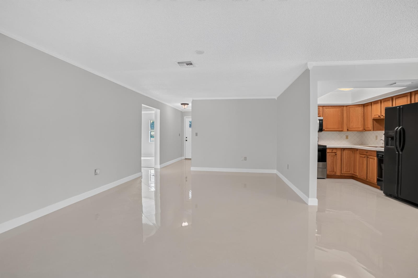 702 PLACE TAVANT — photo 8