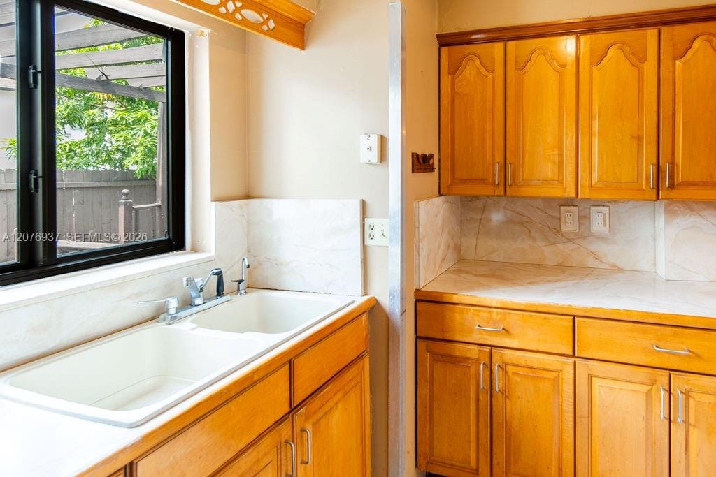 11312 SW 67th Terrace — photo 9