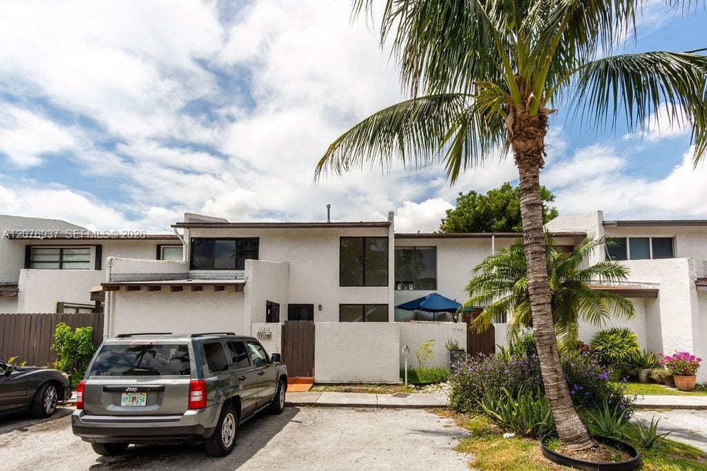 11312 SW 67th Terrace, Miami, FL 33173