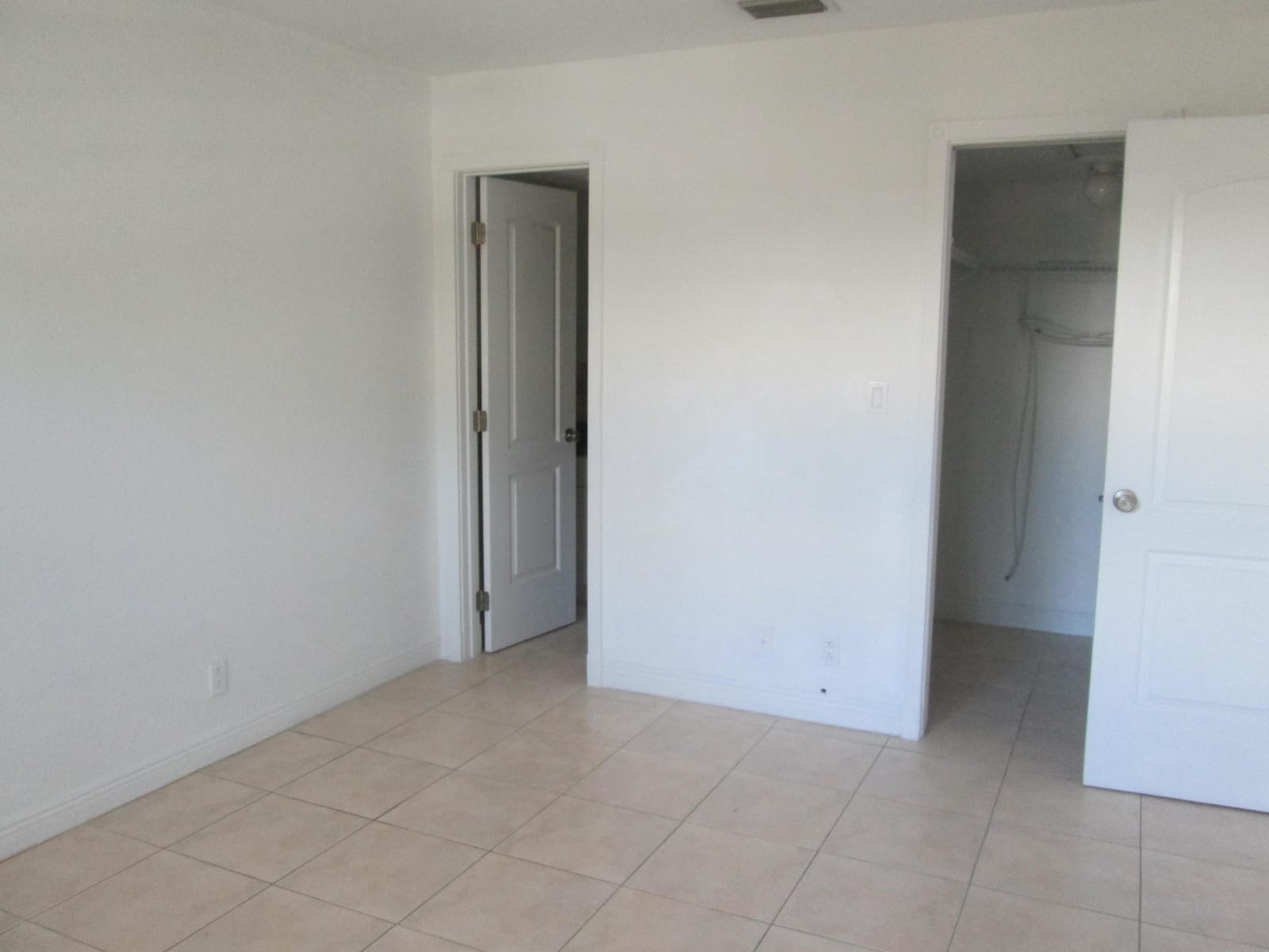 405 N Cypress Drive 4 — photo 9