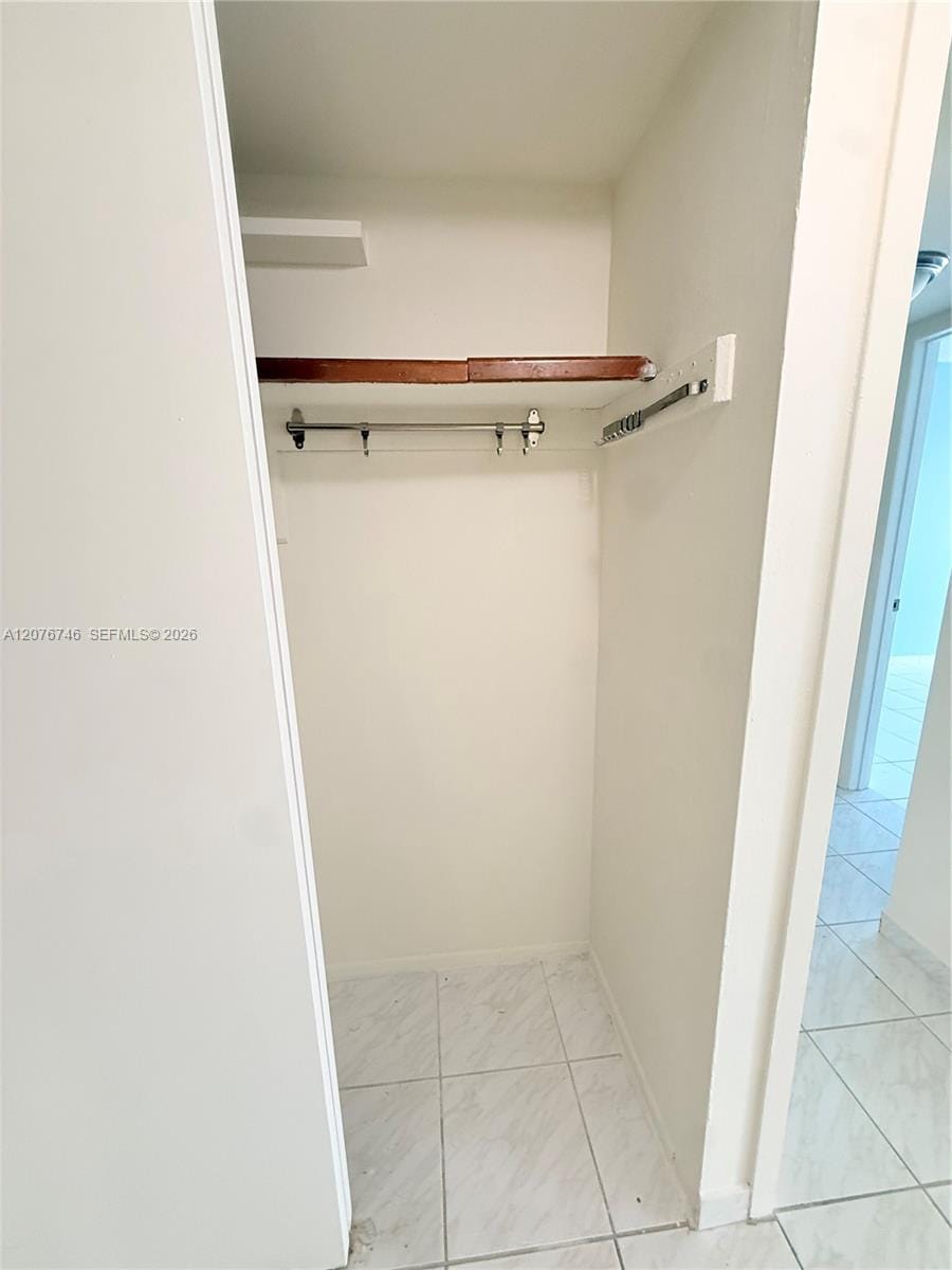 17560 Atlantic Boulevard 503 — photo 10