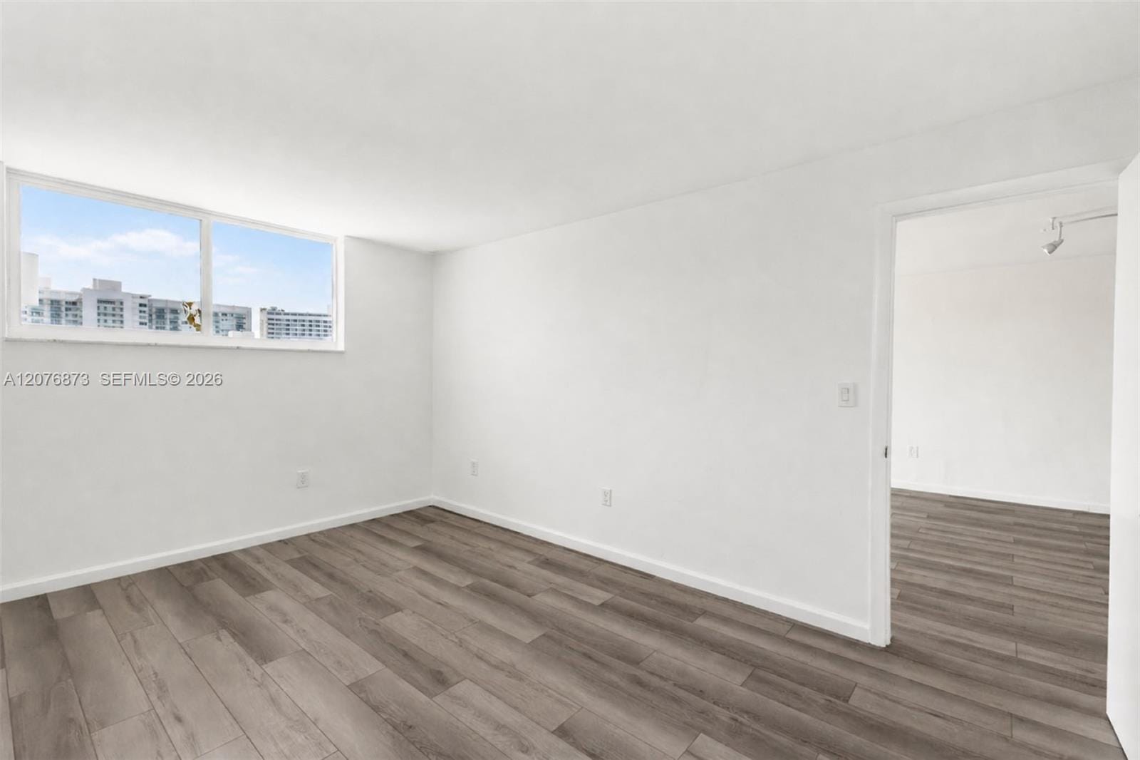 1045 10th Street 604, Miami Beach, FL 33139 photo 14