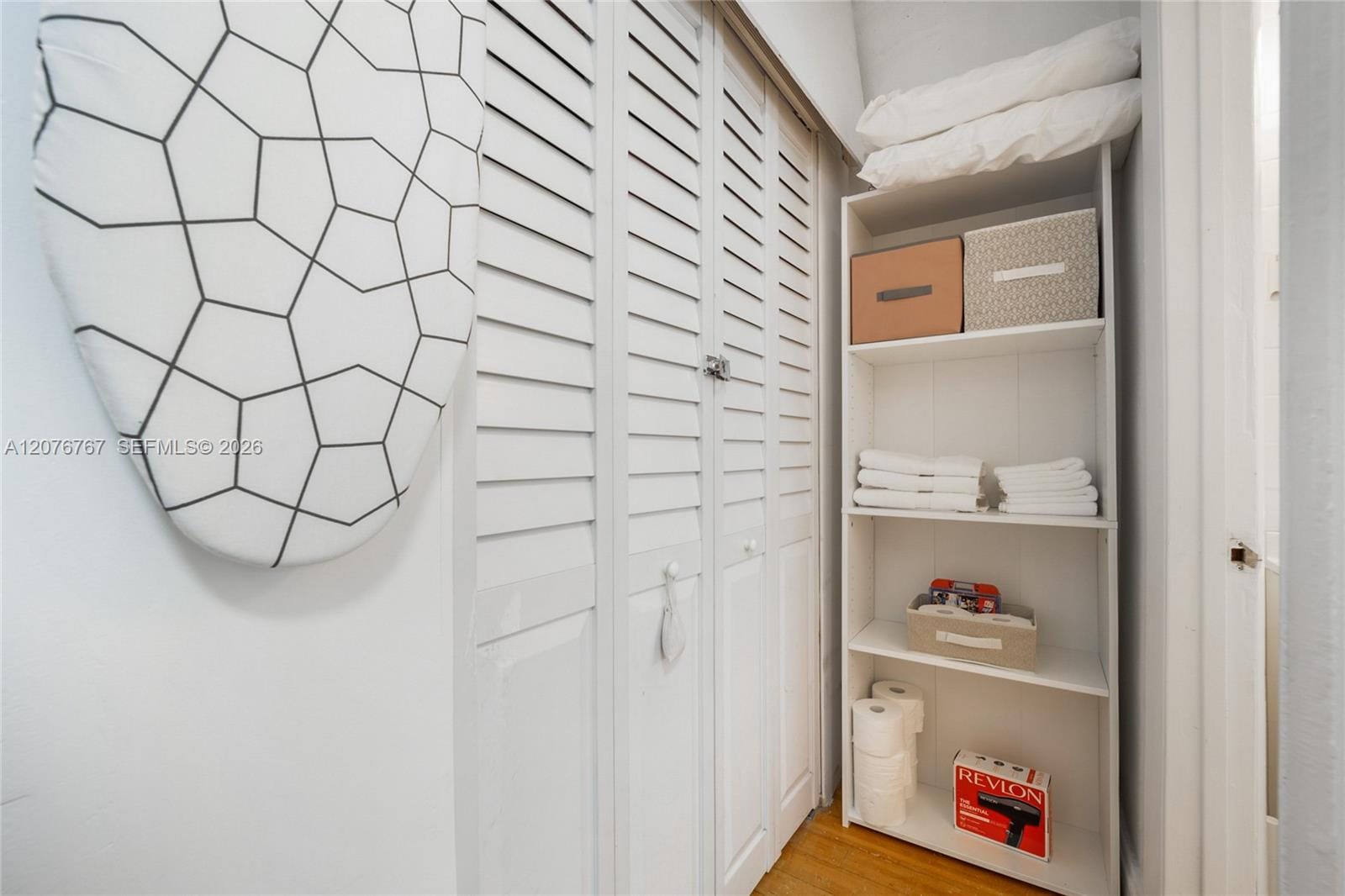 300 74th Street 6, Miami Beach, FL 33141 photo 2