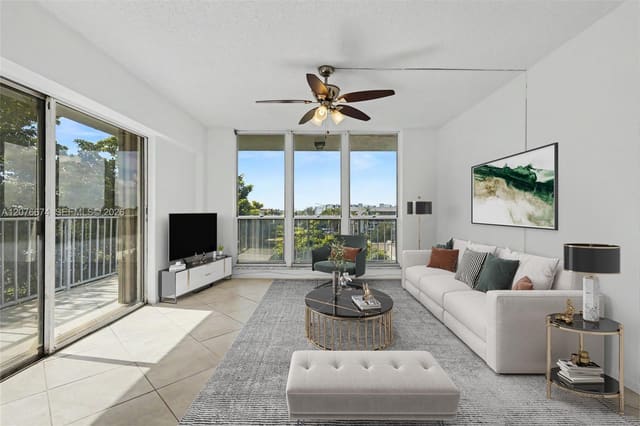 1625 SE 10th Avenue 501, Fort Lauderdale, FL 33316