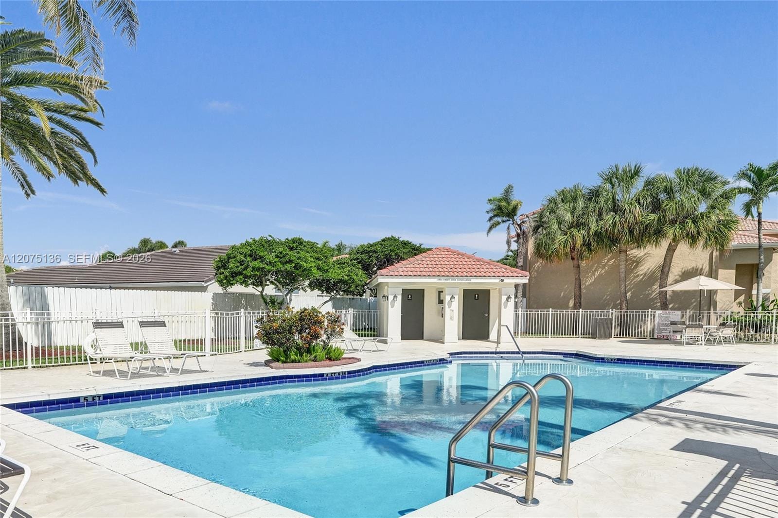 1933 SW 180th Terrace — photo 6