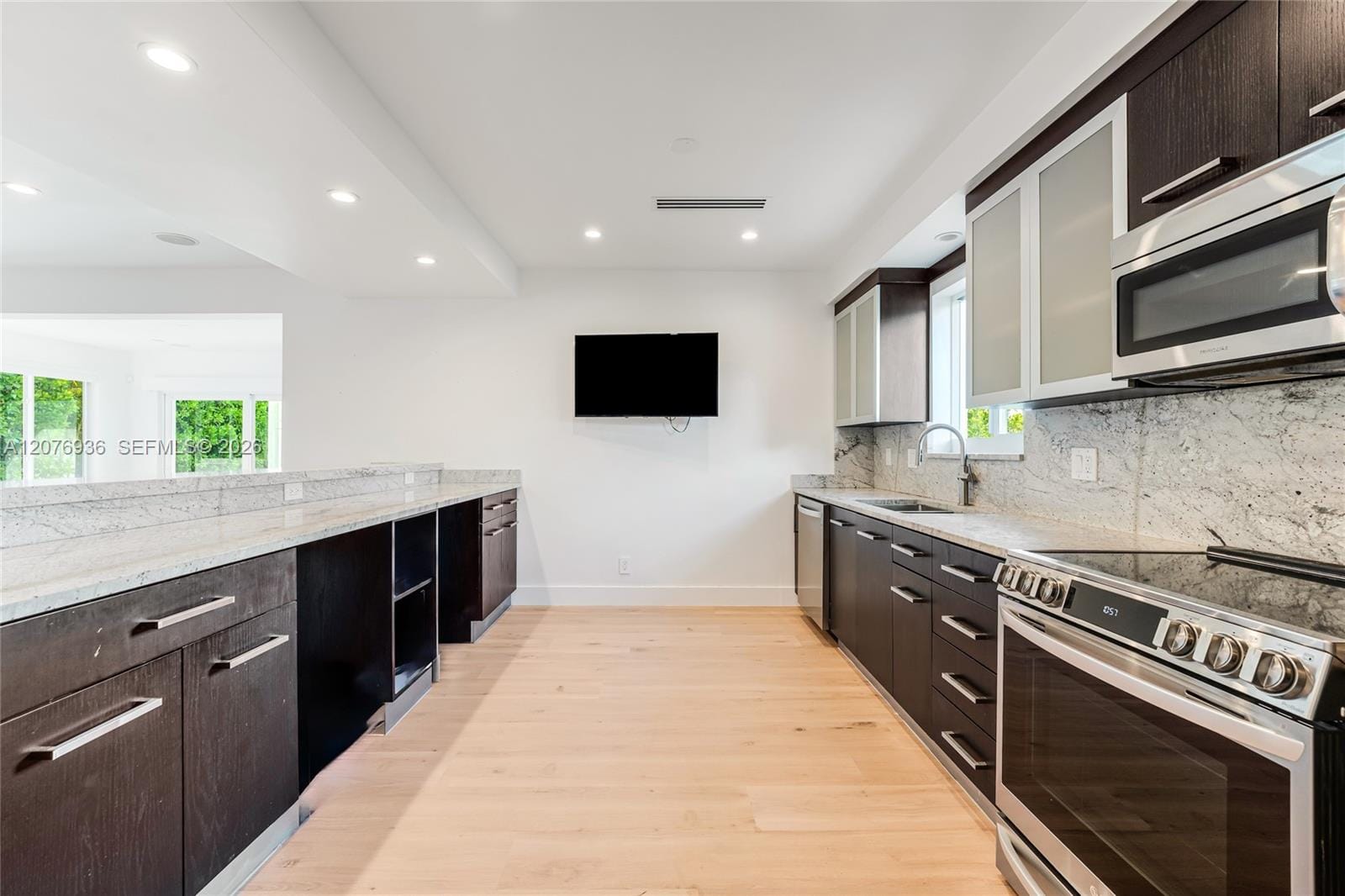 740 S Shore Drive, Miami Beach, FL 33141 photo 17