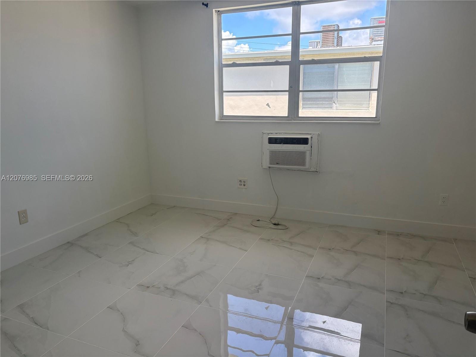 1790 79 St Causeway B310 — photo 2