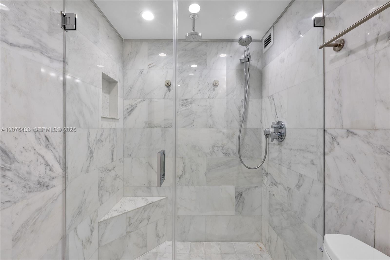 90 Edgewater Drive 104, Coral Gables, FL 33133 photo 13
