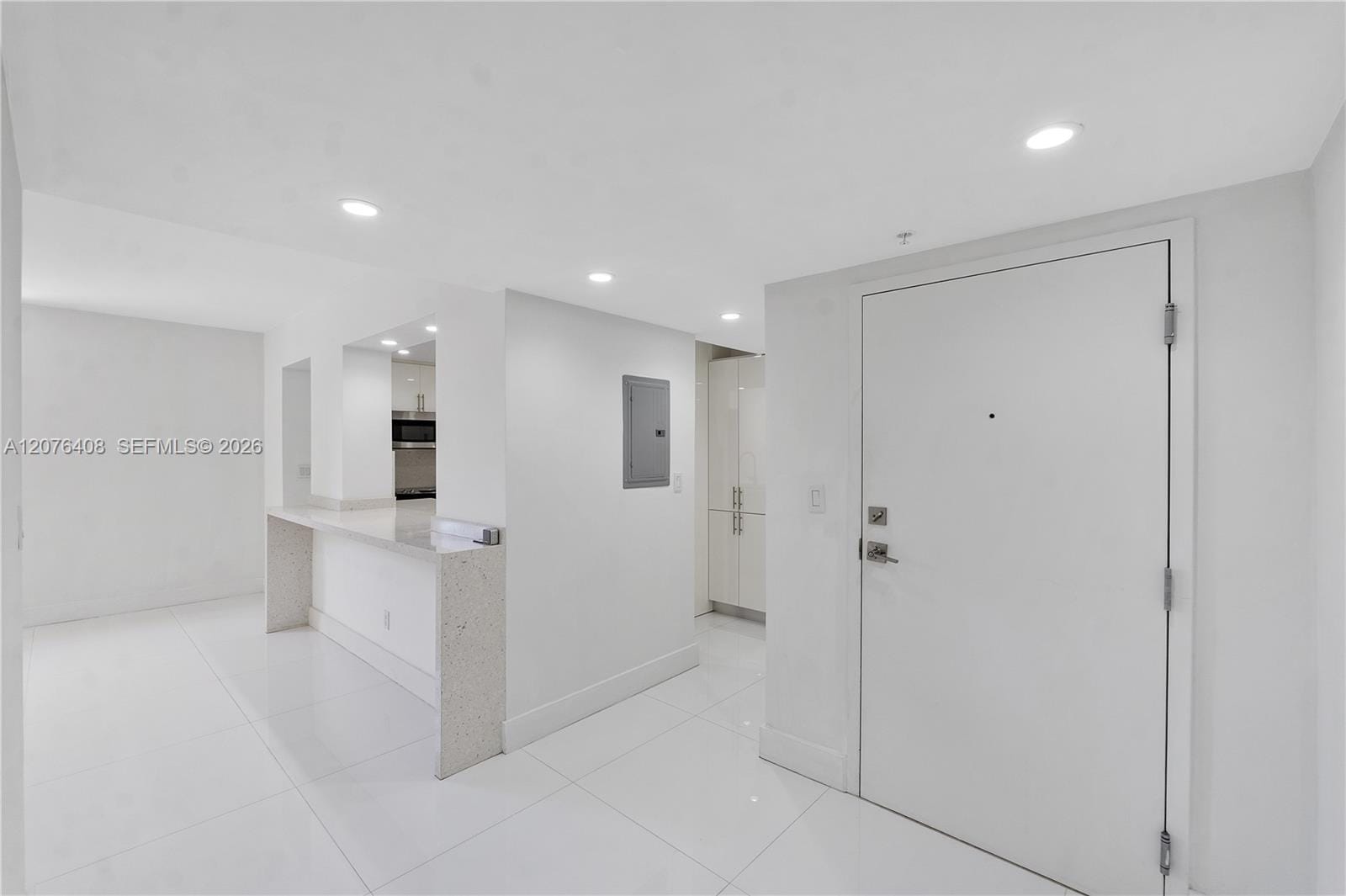 90 Edgewater Drive 104 — photo 5