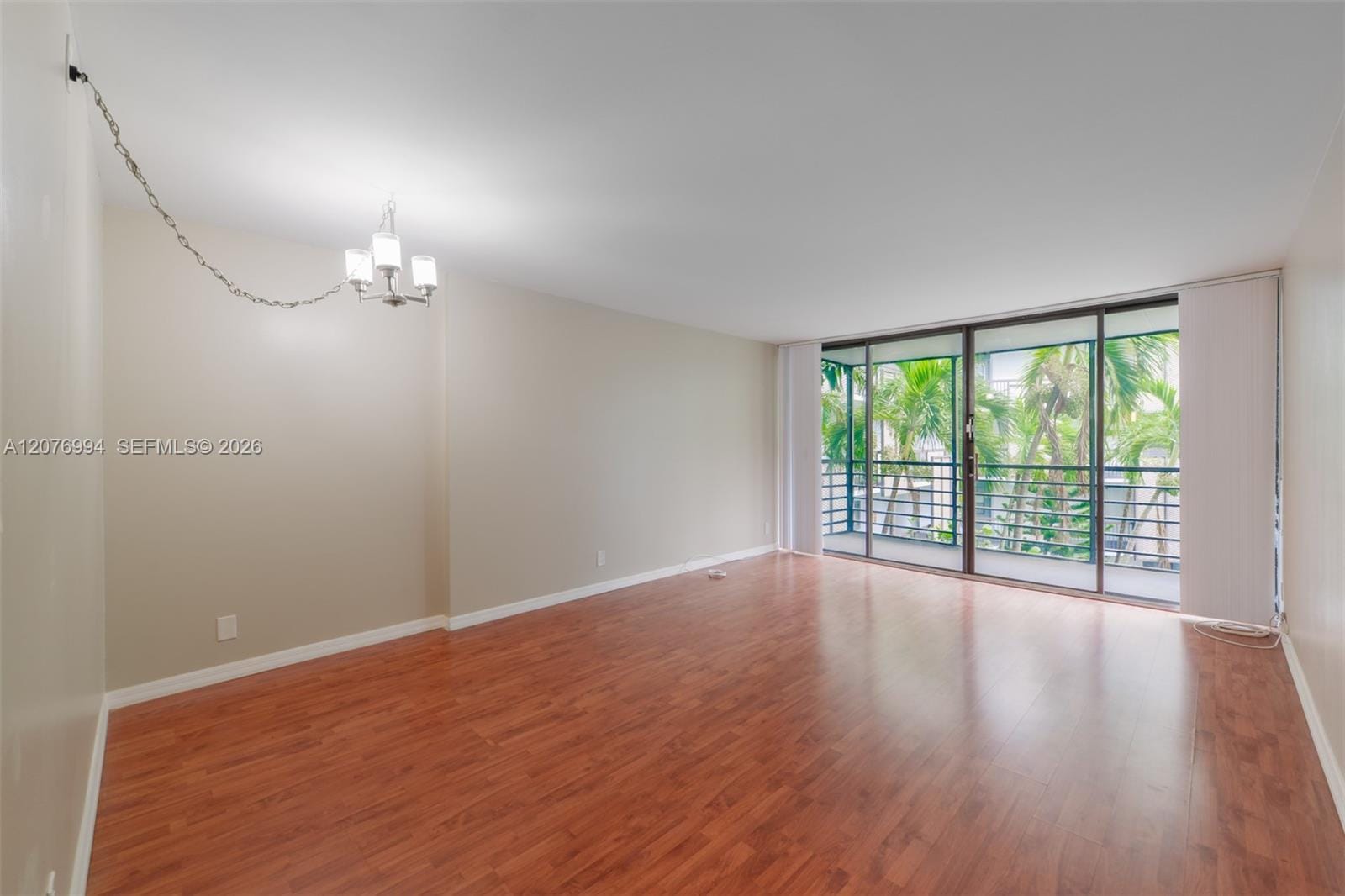 20500 W Country Club Drive 406, Aventura, FL 33180