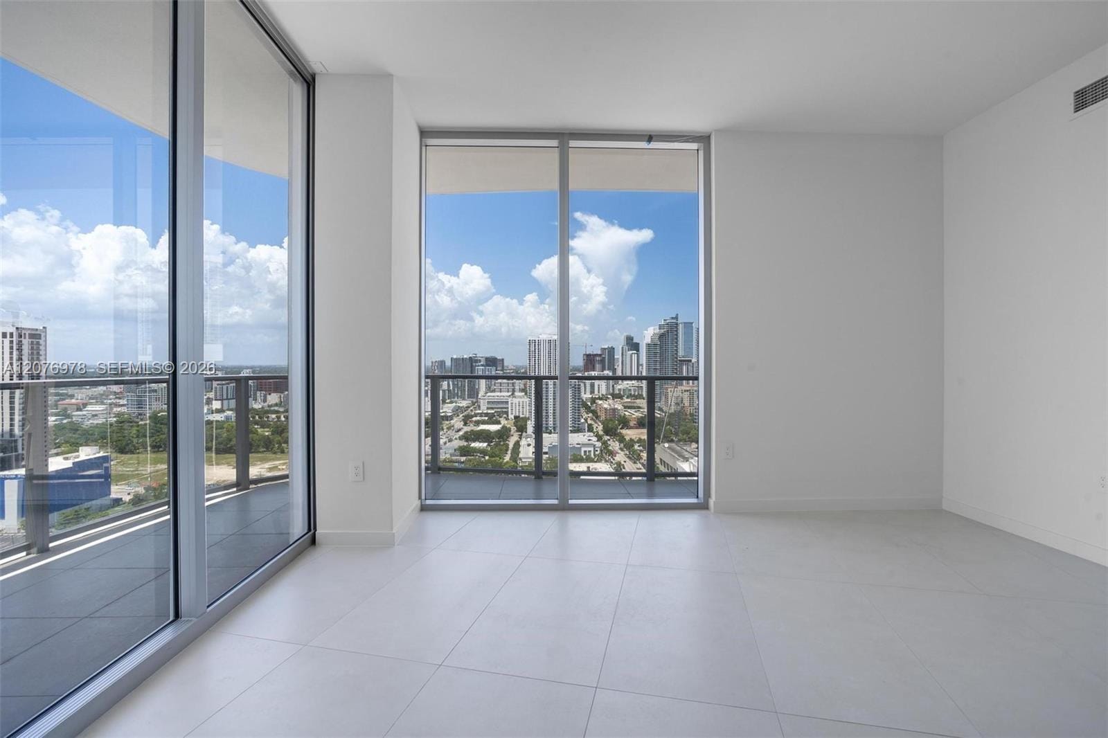 1400 Biscayne Boulevard 2507 — photo 2