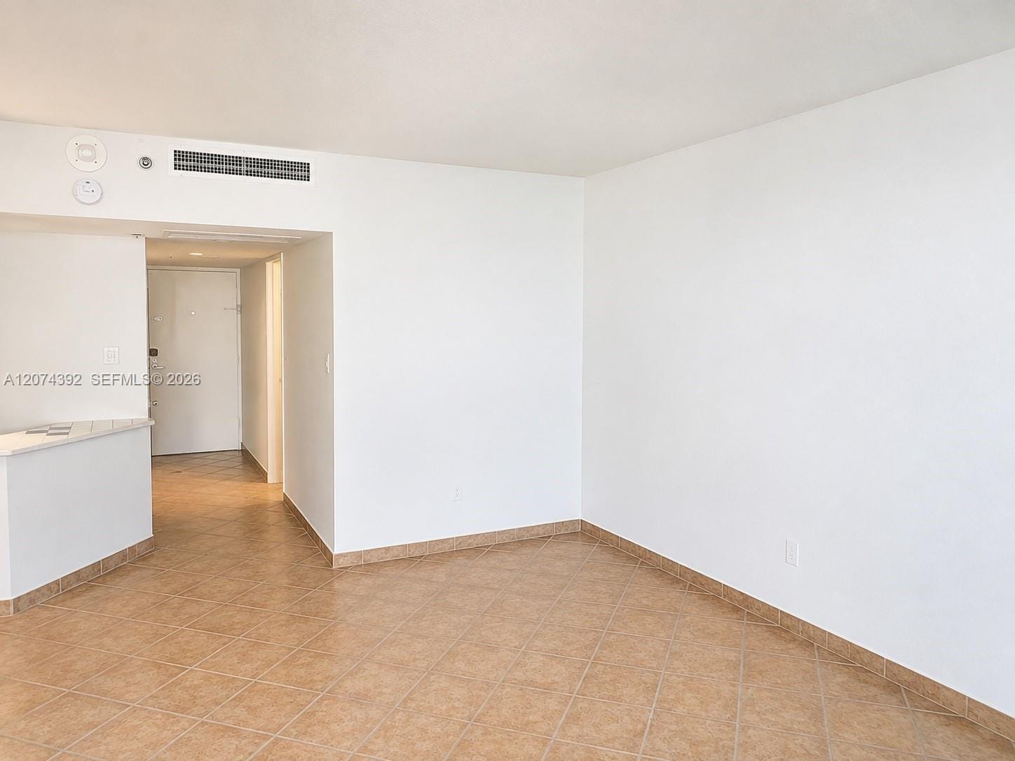 100 Lincoln Road 631 — photo 5