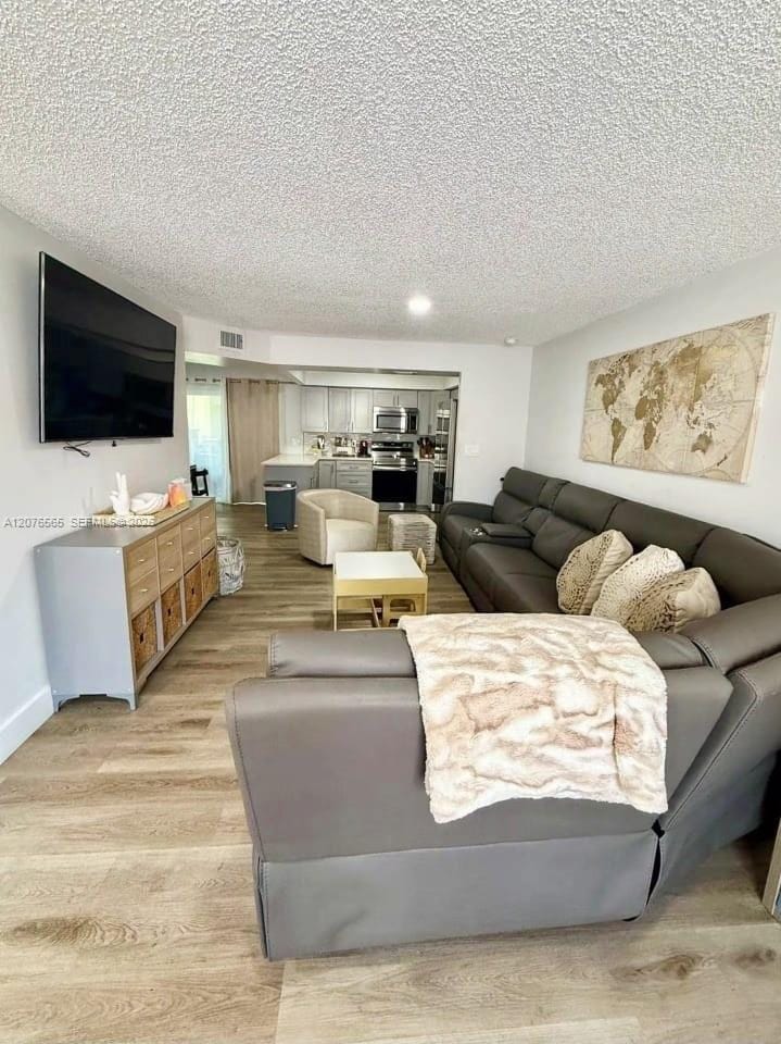 3316 Quail Close 21 — photo 2