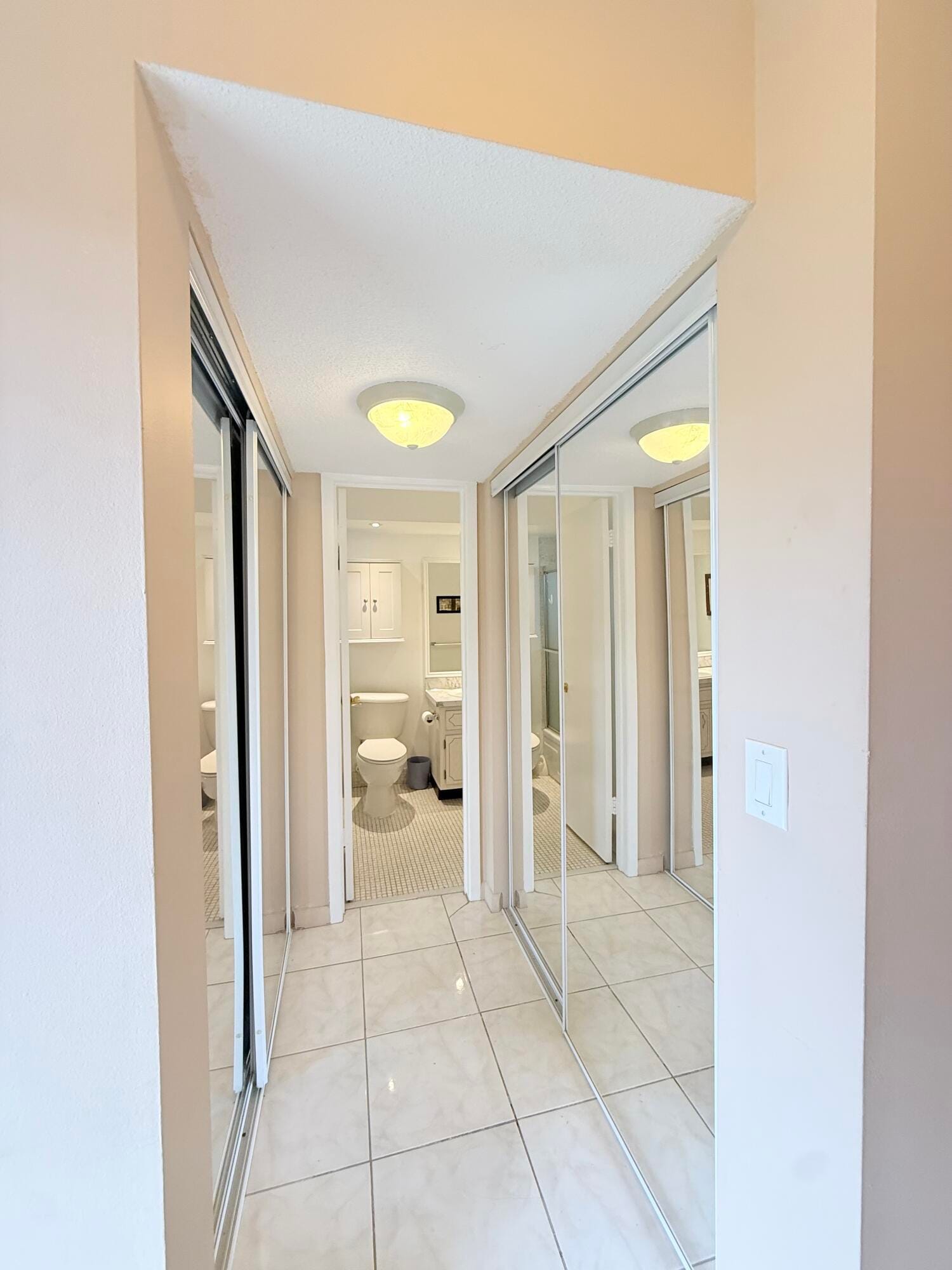 2800 NW 47th Terrace 106B — photo 11