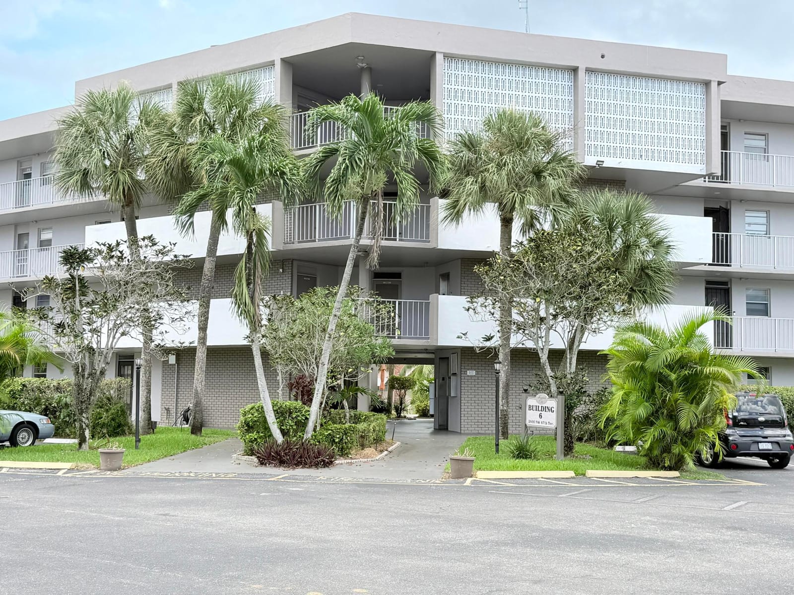 2800 NW 47th Terrace 106B, Lauderdale Lakes, FL 33313 photo 28