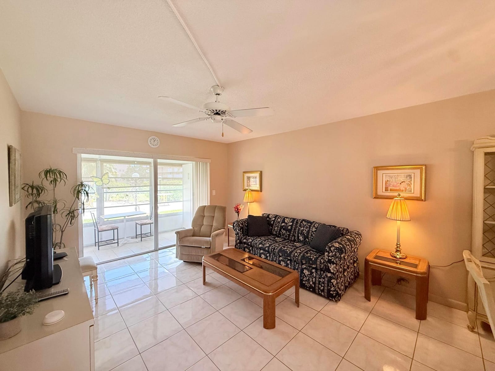 2800 NW 47th Terrace 106B — photo 9
