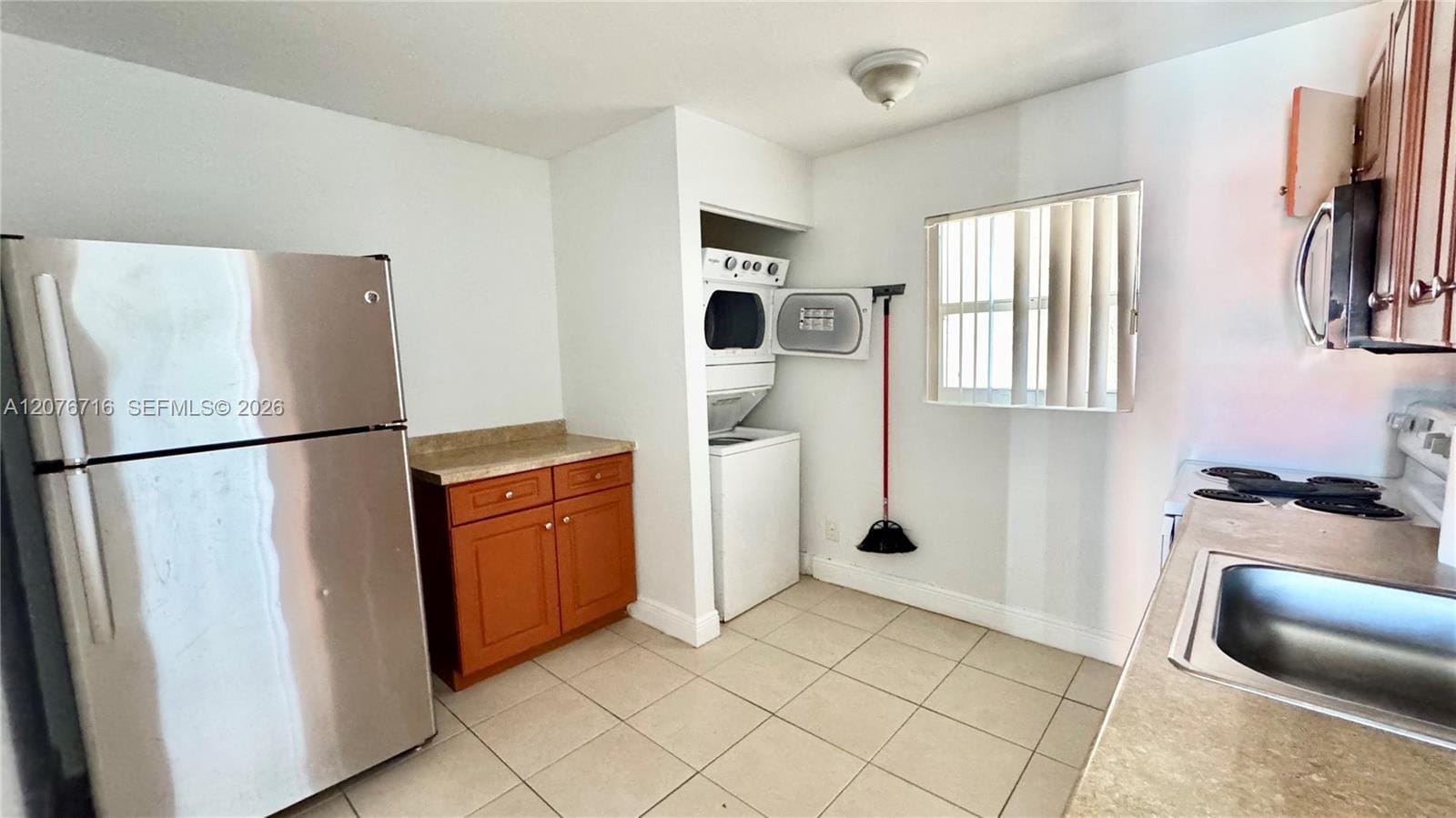 2099 NW 26th Avenue — photo 8