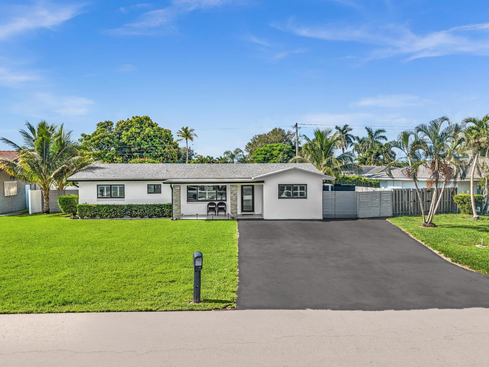 2056 PARK Place, Boca Raton, FL 33486