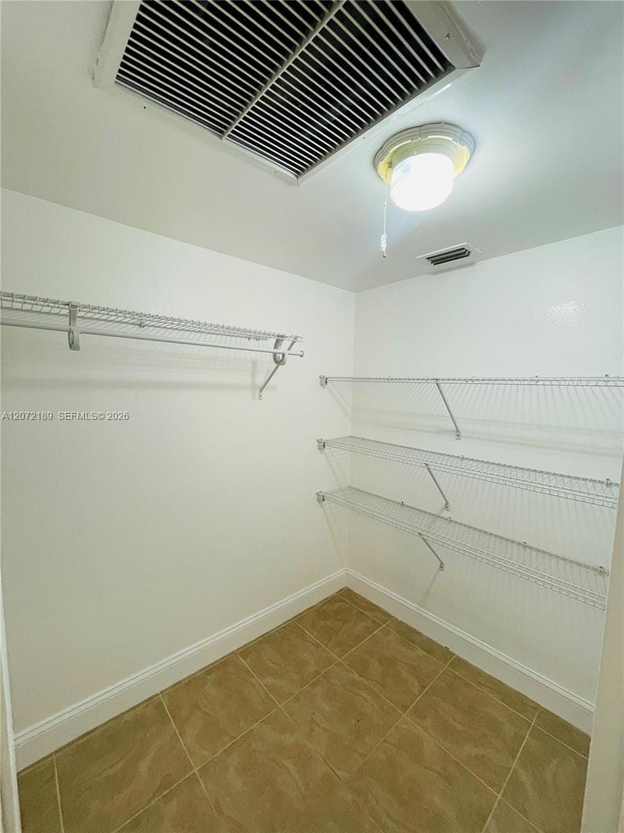20005 NE 3rd Court 5, Miami, FL 33179 photo 17