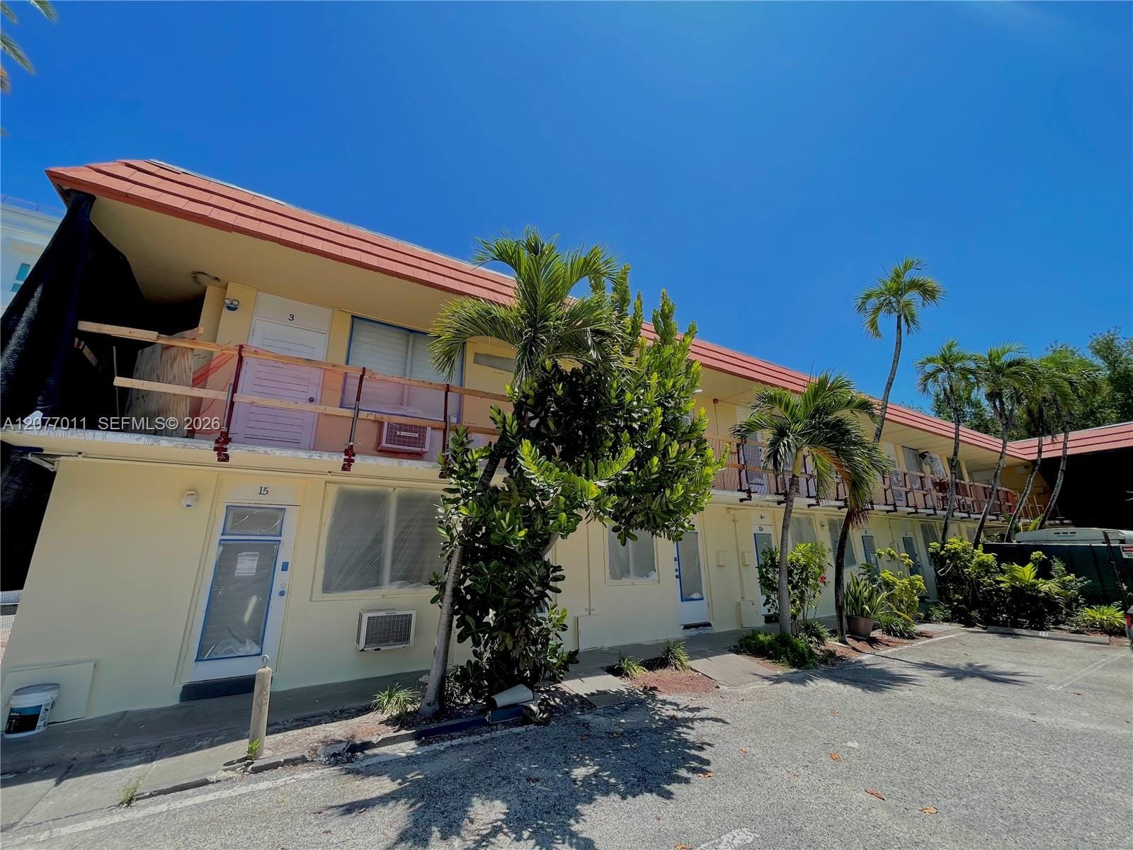 441 Collins Avenue 30, Miami Beach, FL 33139 photo 12