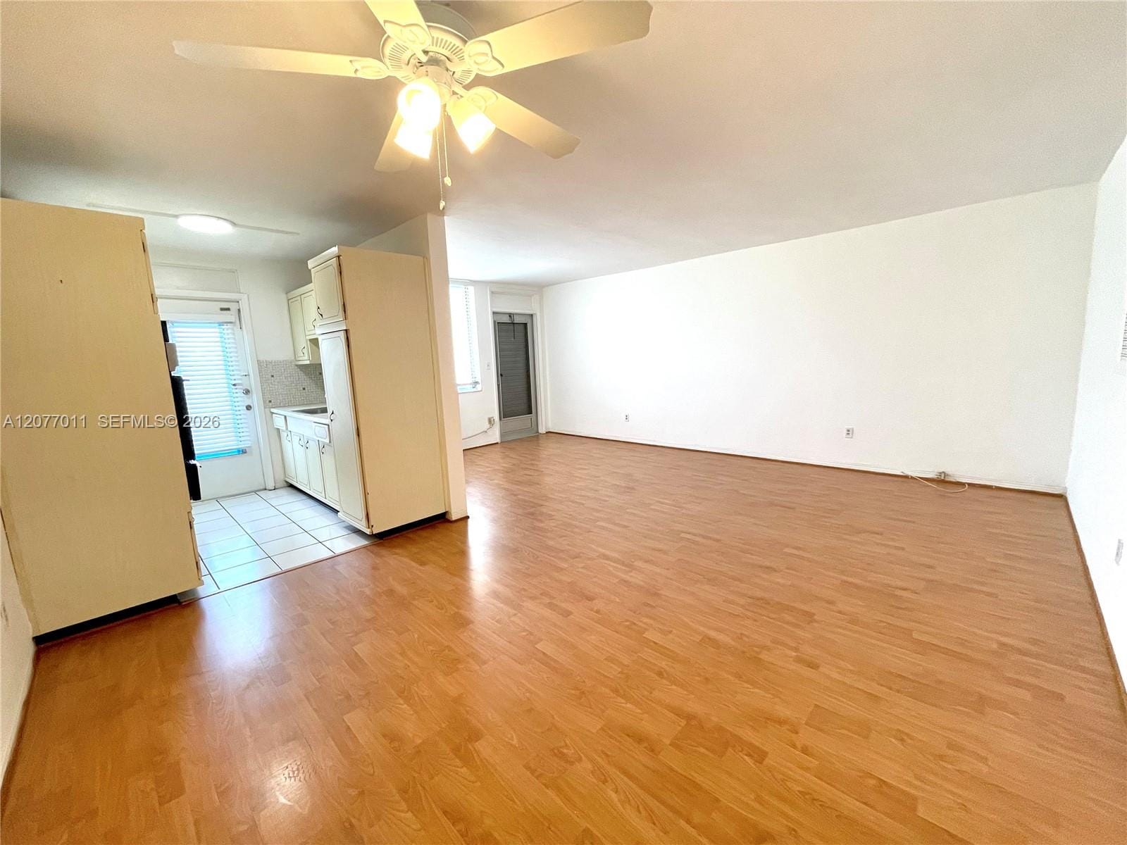 441 Collins Avenue 30, Miami Beach, FL 33139 photo 4