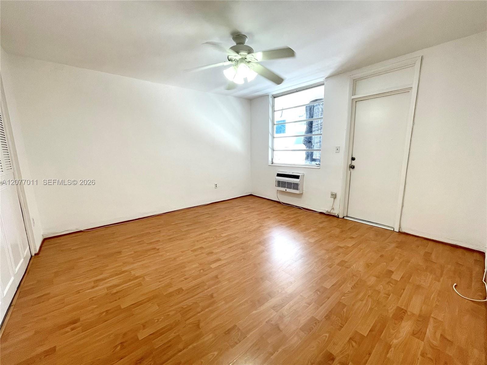 441 Collins Avenue 30, Miami Beach, FL 33139 photo 8