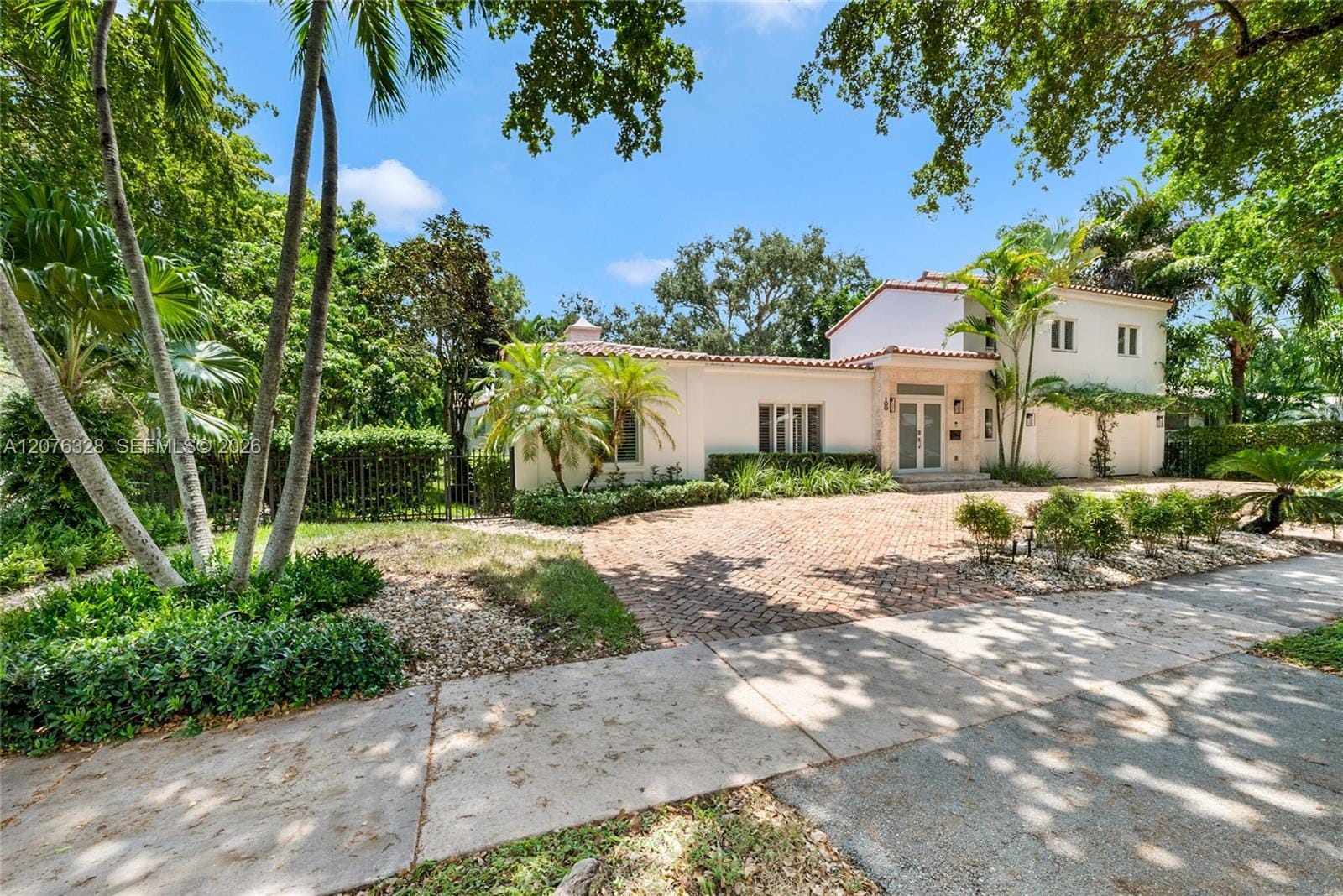 100 Sarto Avenue — photo 2