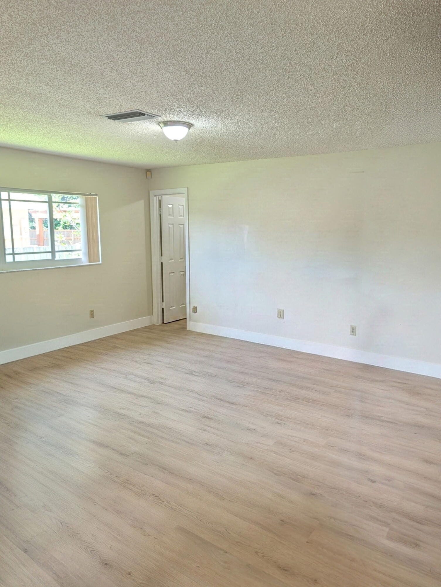 4110 NW 3rd Avenue — photo 10