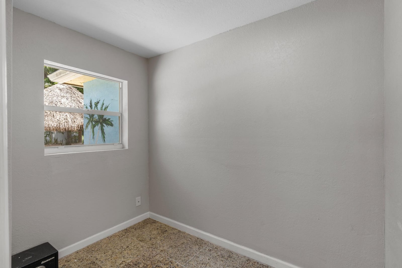 319 SW 2ND Street, Boca Raton, FL 33432 photo 18