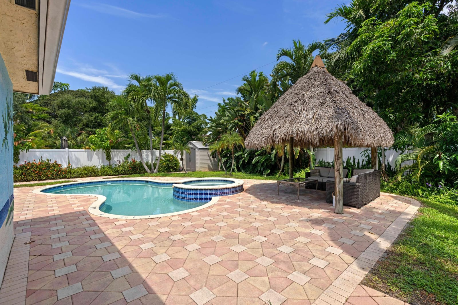 319 SW 2ND Street, Boca Raton, FL 33432 photo 25