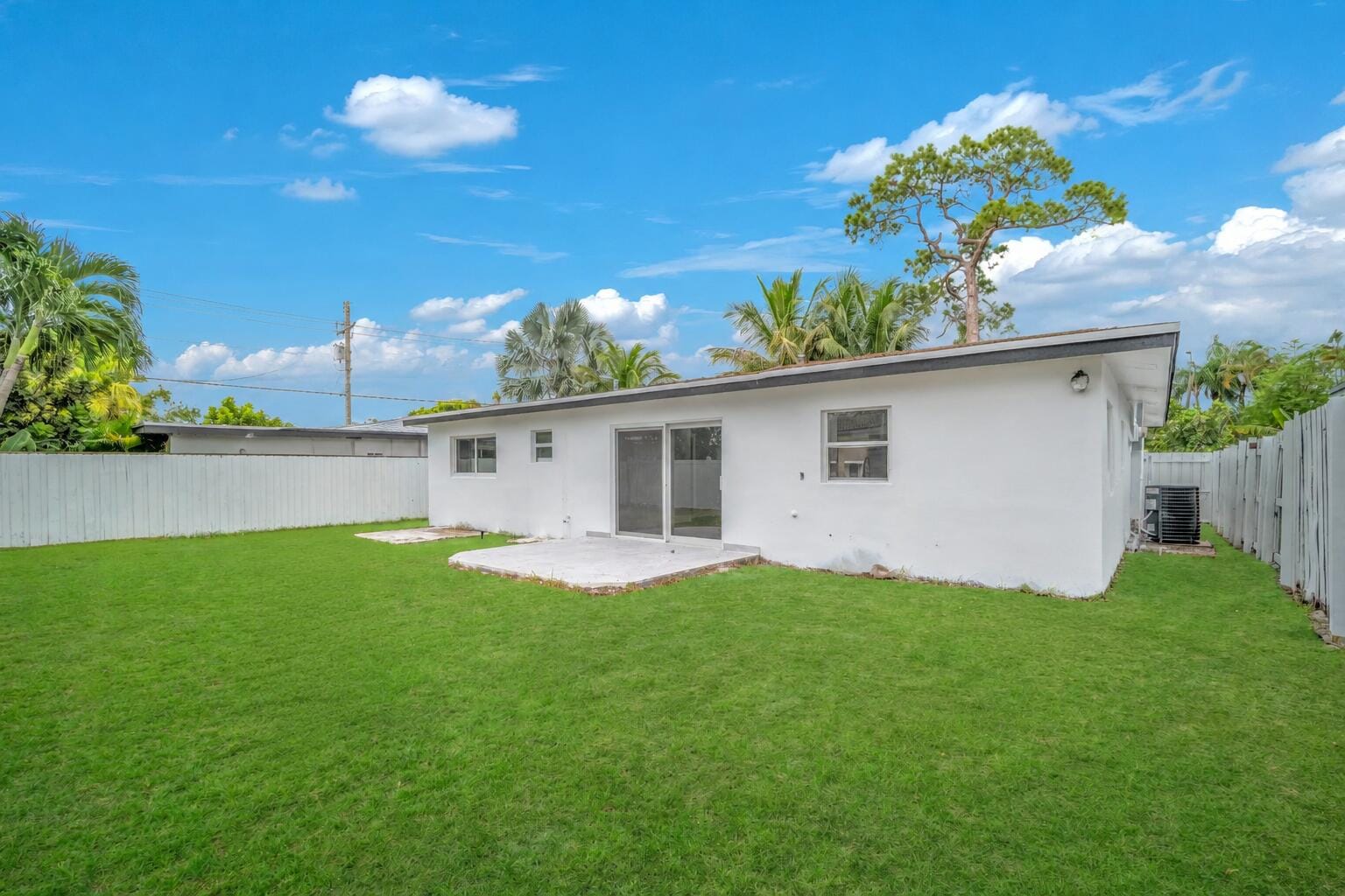 4630 NE 5TH Terrace, Oakland Park, FL 33334 photo 18
