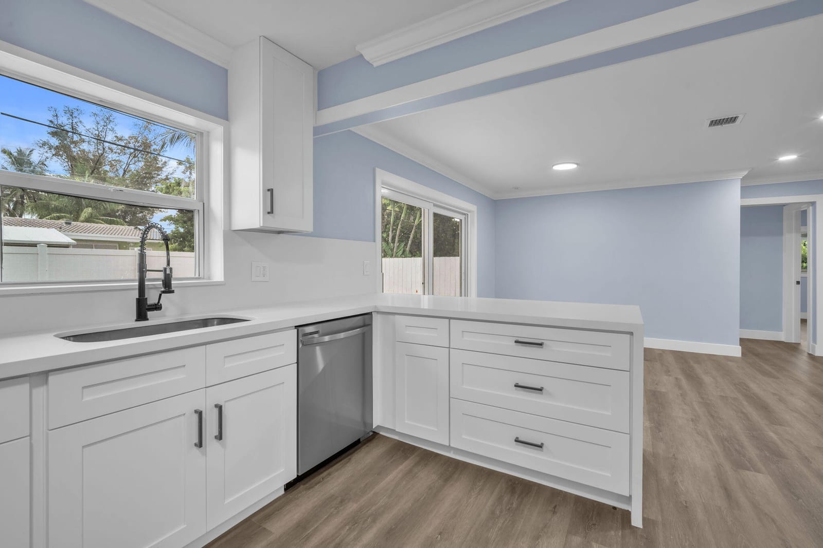 4630 NE 5TH Terrace, Oakland Park, FL 33334 photo 6